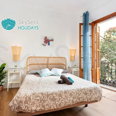 Holiday home Casa Tipica Malaguena Con Patio En El Centro *