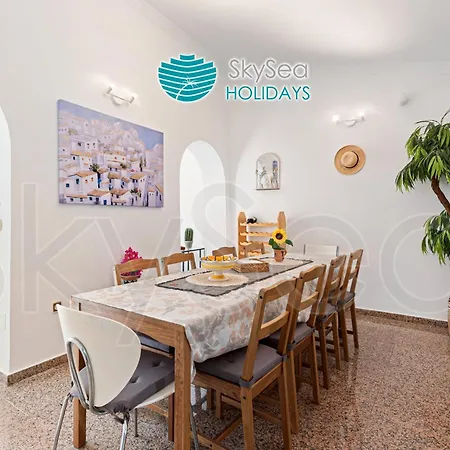 Casa Tipica Malaguena Con Patio En El Centro * Malaga